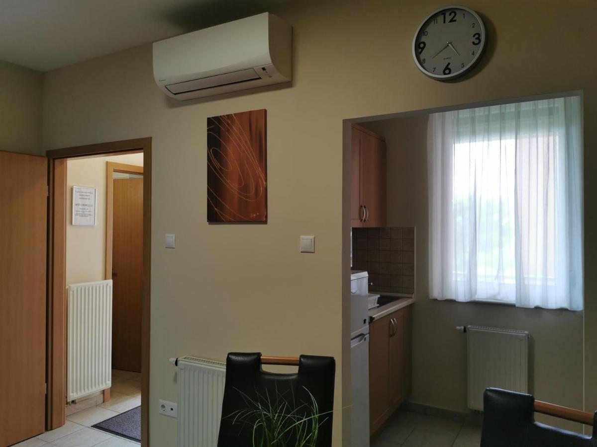 Csabai Apartman Bük Exteriör bild