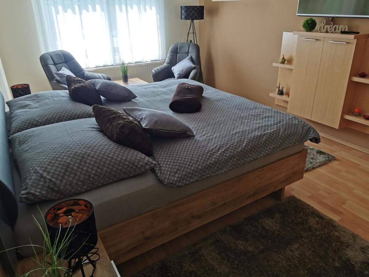 Csabai Apartman Bük Exteriör bild