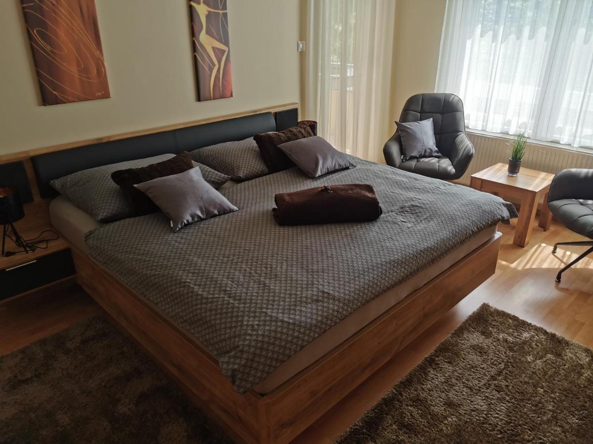 Csabai Apartman Bük Exteriör bild